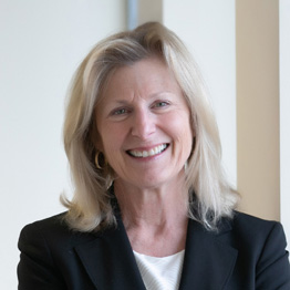 the-colony-groups-susan-miller-as-a-2023-massachusetts-collaborative-law-council-visionary-award-recipient